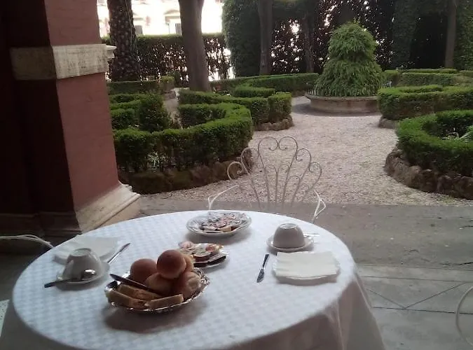 Casa S. Giuseppe Di Cluny Oda ve Kahvaltı Roma