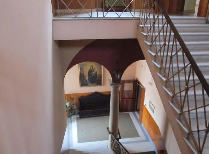 Casa S. Giuseppe Di Cluny Bed & Breakfast