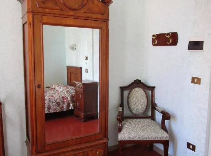 Casa S. Giuseppe Di Cluny Oda ve Kahvaltı *