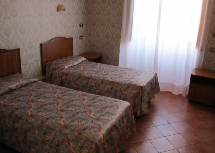 Casa S. Giuseppe Di Cluny Roma