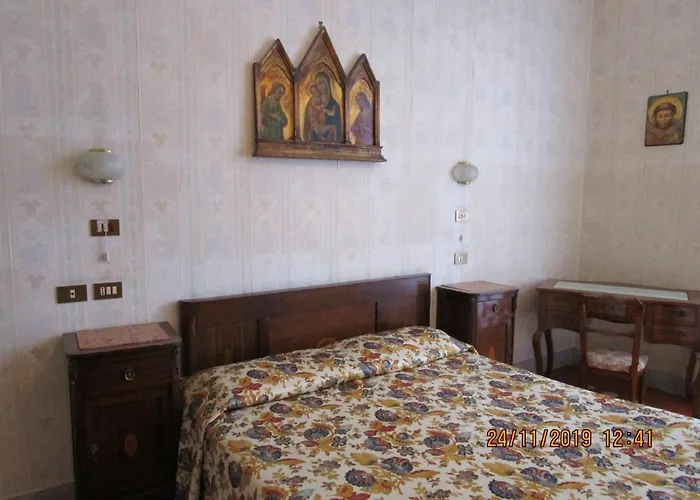 Casa S. Giuseppe Di Cluny Roma